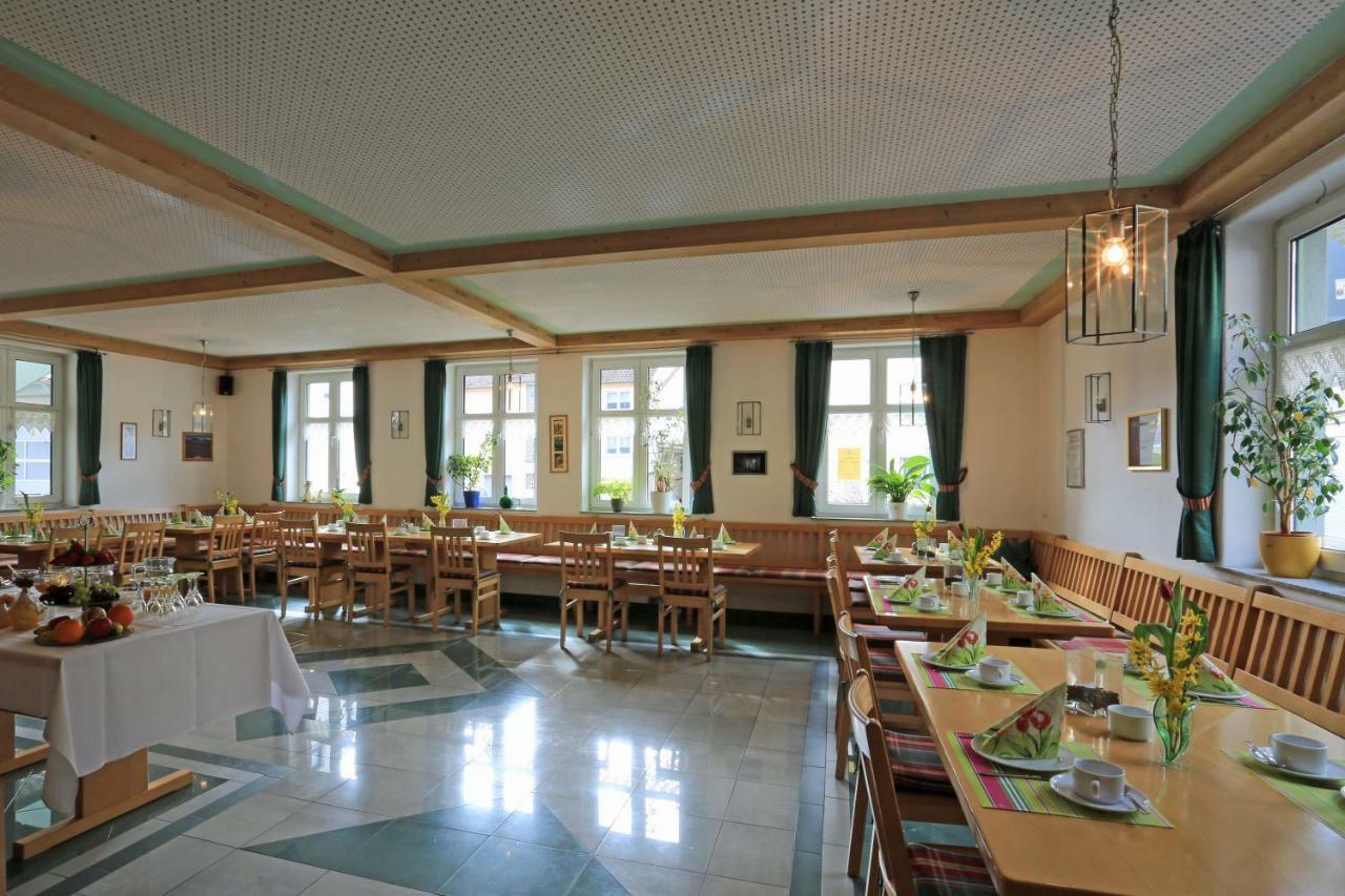 Weinstube Schwalbennest Hotel Karlstadt Kültér fotó