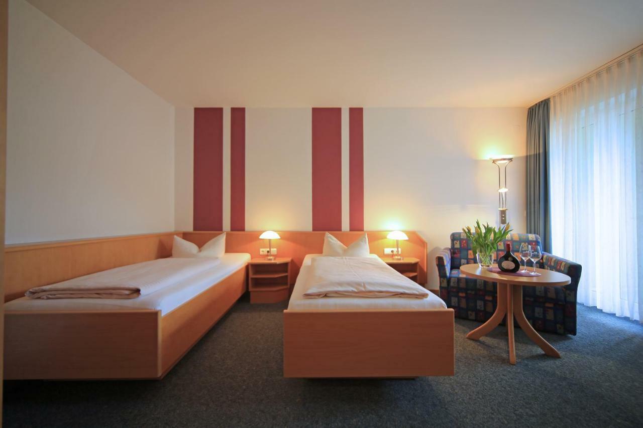 Weinstube Schwalbennest Hotel Karlstadt Kültér fotó